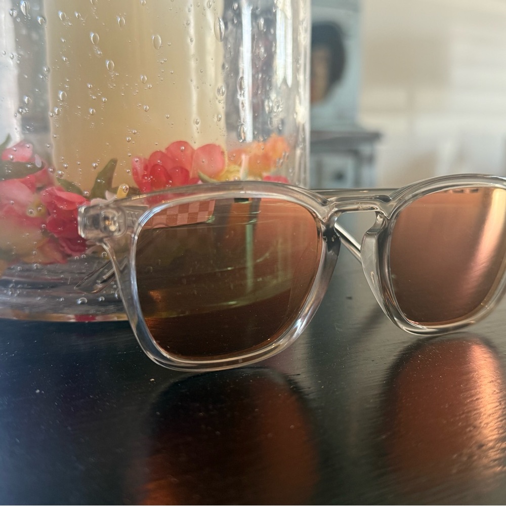Blenders Polarized Sydney Sweet Diva Sunglasses